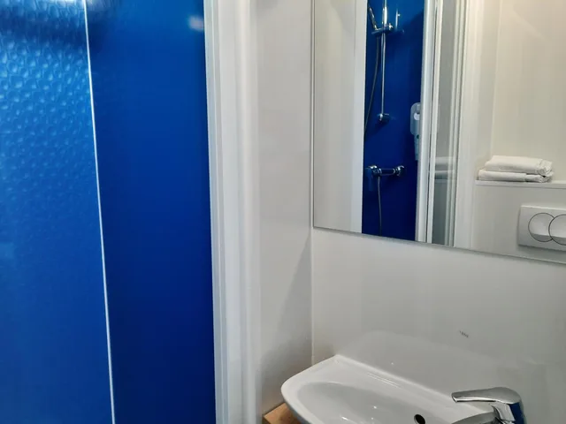 غرفة بسرير مزدوج، Kyriad Direct Caen Nord - Memorial 6/8