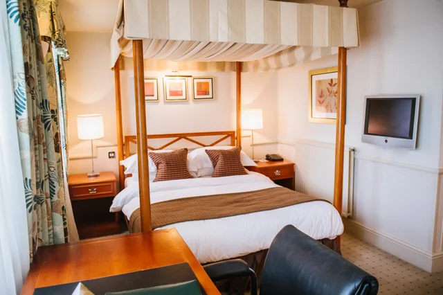 غرفة قياسية بسرير مزدوج، North Lakes Hotel And Spa 2/3