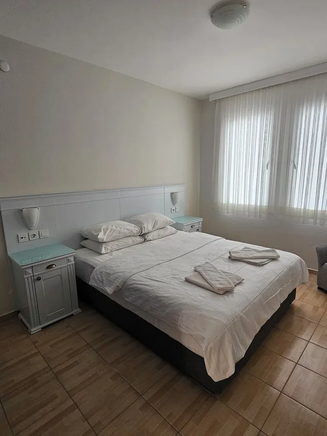 شقة عائلية بسرير كوين وسريرين منفصلين في الملحق، Cicek Apart Hotel 1/6