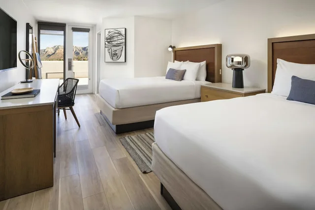 Red Rocks, 2 Queen Beds, with View, High Floor، Sky Rock Sedona, a Tribute Portfolio Hotel 1/6