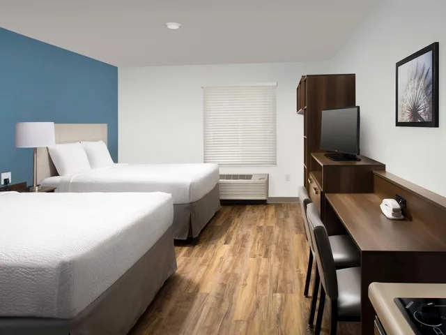 غرفة قياسية بسريرين كوين، Extended Stay America - Select Suites Orlando - Airport 2/5