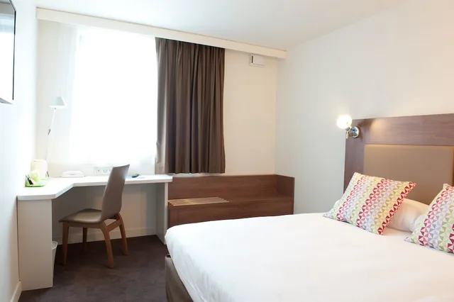 Standard, Double Bed, CAMPANILE LIMOGES CENTRE - GARE 6/10
