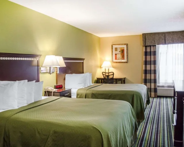 Standard, 2 Queen Beds, Quality Inn & Suites Medina - Akron West 1/2