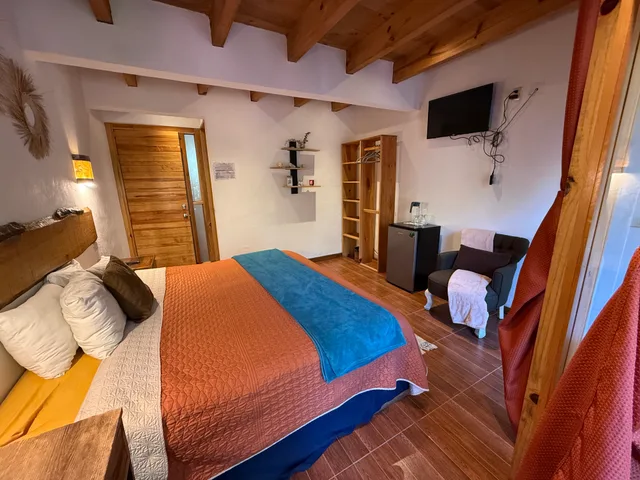 غرفة ديلوكس بسرير مزدوج بشرفة، Encino House 4/10