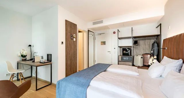 غرفة كومفورت بسرير كينج، Aiden by Best Western Biberach 2/5