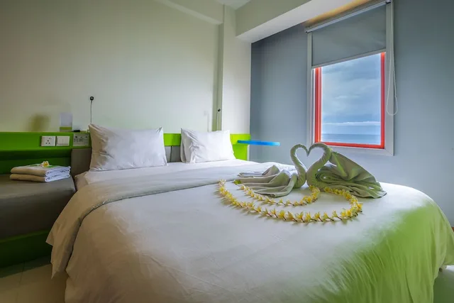 غرفة بسرير مزدوج بإطلالة على الجبل، Singaraja Hotel 1/2