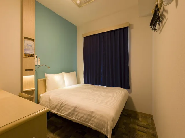 Economy, Double Bed, Smoking, Toyoko Inn Tozai Line Kiba Station 1/1
