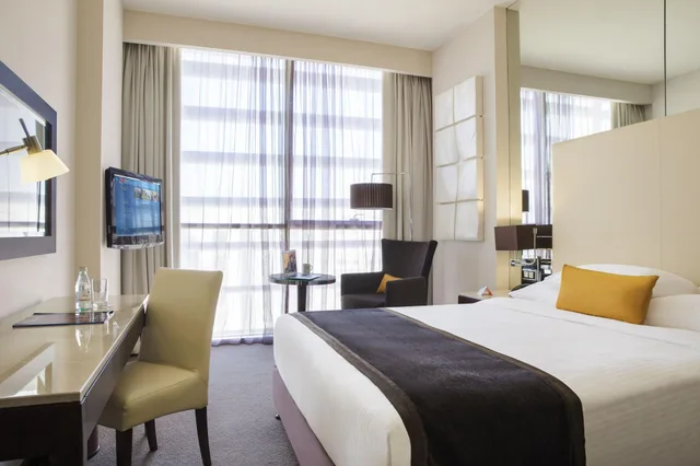 Connecting, Family, Multiple Beds، Centro Barsha by Rotana 2/4