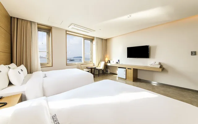 Super, Deluxe, 2 Double Beds, Ocean View، Benikea The Bliss Hotel 6/8