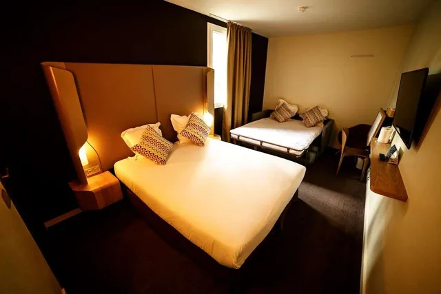 Next Generation, Double Bed, Sofa، Hotel Campanile Montpellier Centre St Roch 2/6
