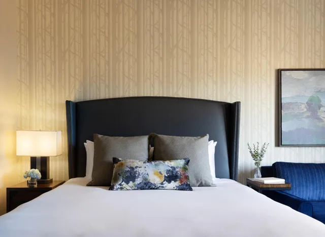 غرفة ديلوكس بسرير مزدوج بحوض استحمام، River Terrace Inn 1/4
