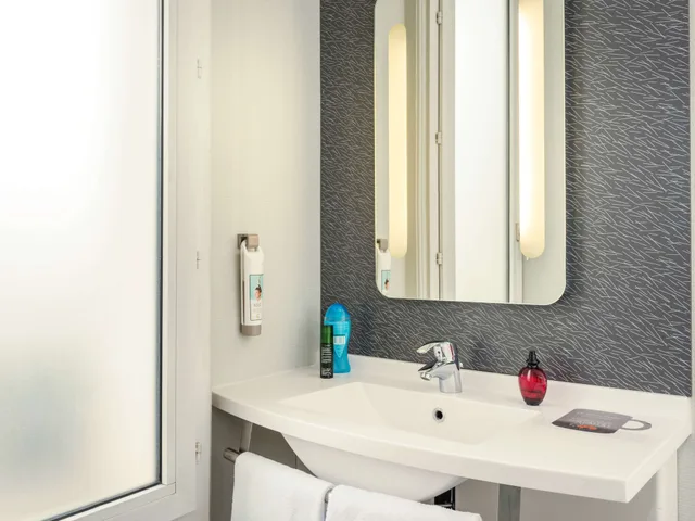 غرفة قياسية بسرير فردي، Ibis Daumesnil Porte Doree 4/10