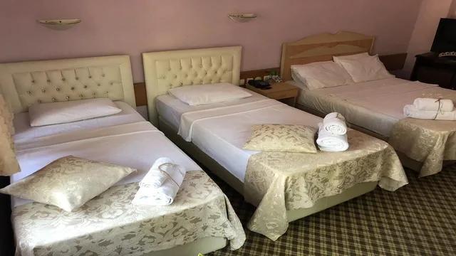 Superior, Multiple Beds، Karyatit 6/8