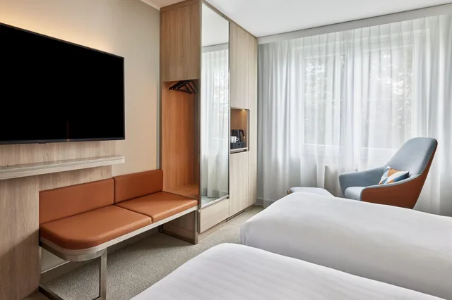 غرفة بسريرين منفصلين بإطلالة، Courtyard by Marriott Dortmund 3/4
