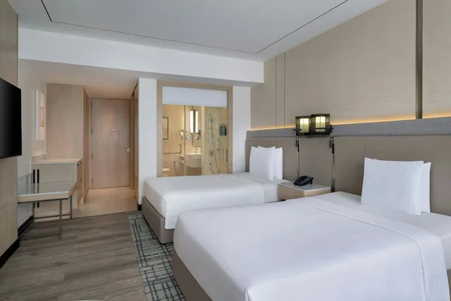 غرفة تنفيذية بسريرين منفصلين، Courtyard By Marriott Mumbai International Airport 6/10