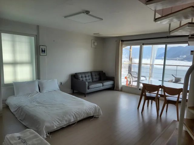 دوبلكس بسريرين مزدوجين، Interlaken Pension In Gapyeong 3/10