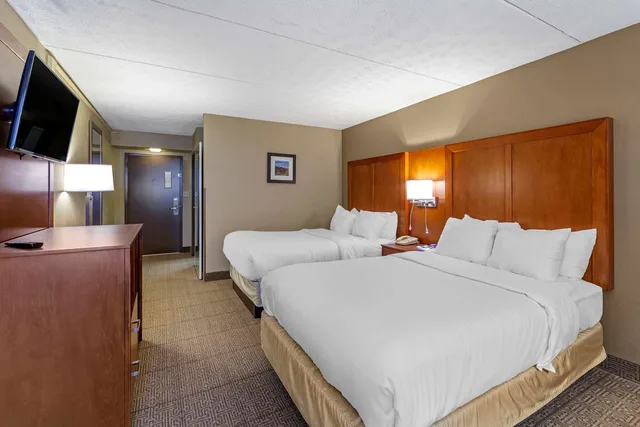 غرفة بسريرين مزدوجين، Comfort Inn Alliance 1/4