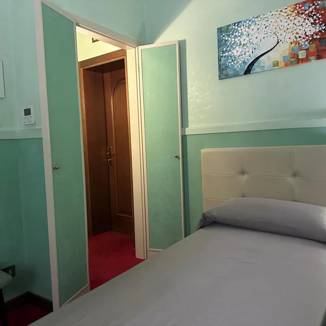 غرفة مفردة، Hotel Roma 1/4