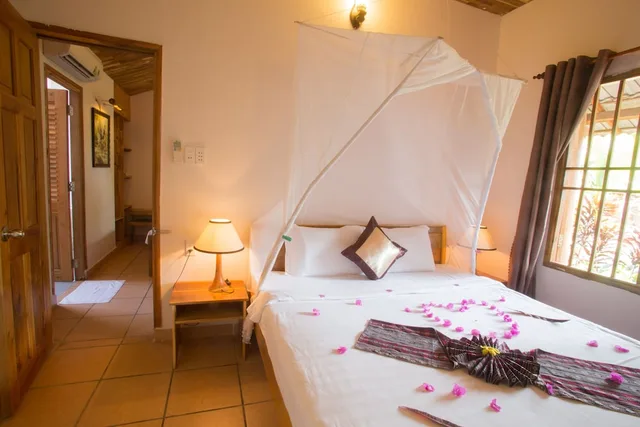 بنغل عائلي بسرير كينج وسريرين منفصلين بغرفتي نوم، La Mer Resort 1/10