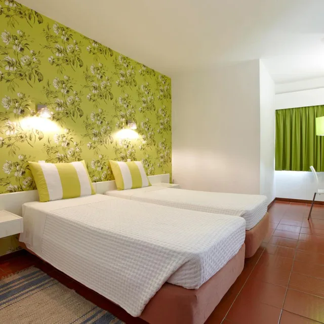 Room, Double Bed, Praia Dourada Hotel 2/3