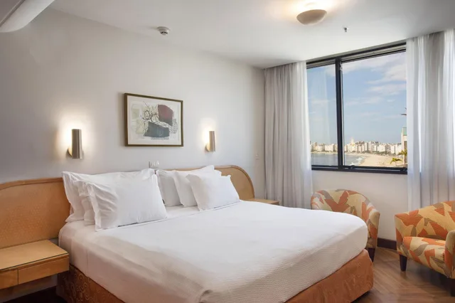 جناح جونيور، Windsor Excelsior Copacabana 2/4