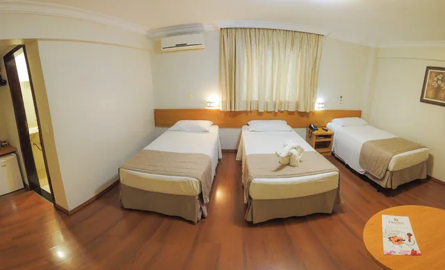 شقة ثلاثية، Del Rey Quality Hotel 1/6
