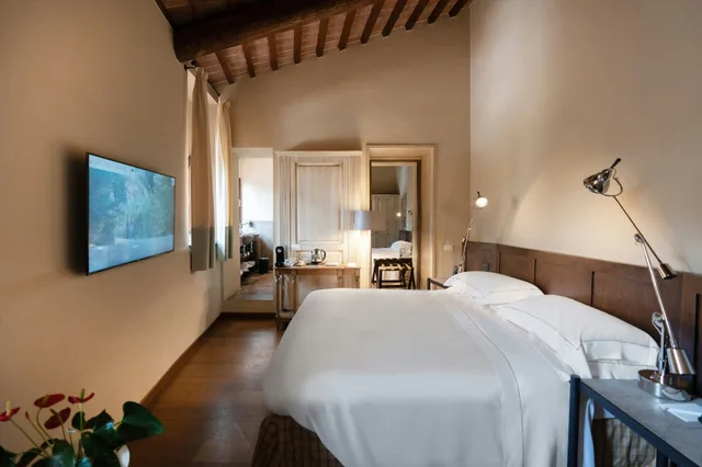غرفة سوبيريور، Castel Monastero 2/3