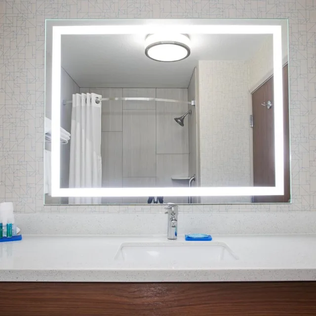جناح بسريرين، Holiday Inn Express Hotel And Suites Ft Collins 8/8