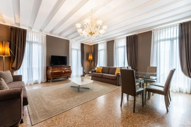 شقة، San Teodoro Palace 1/1