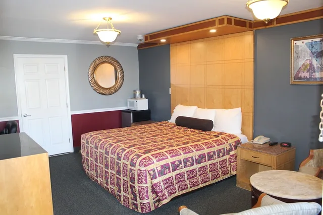 Superior, King Bed, Smoking, Liberty Inn Atlantic City 9/10
