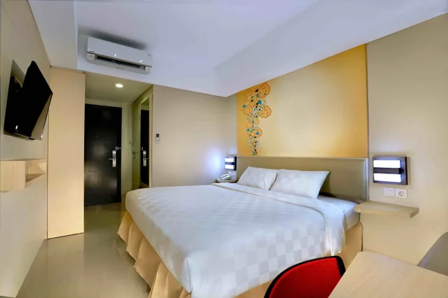 غرفة بزنس ديلوكس بسريرين منفصلين، Cordela Hotel Cirebon 2/3