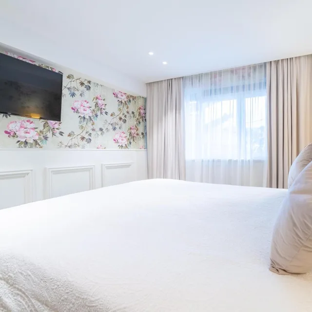 غرفة قياسية بسرير مزدوج، Grand Hotel Normandy Bruges 1/10