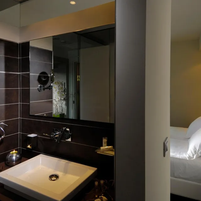 Superior, Triple, City Side, Balcony, Pool Access، Yes Hotel Touring & Spa 6/9