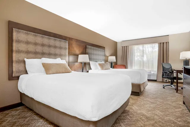 غرفة بسريرين مزدوجين، Best Western Gardendale 1/4