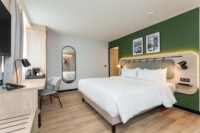 غرفة قياسية بسرير كوين، Hotel Restaurant Campanile Dijon Centre Gare 5/10