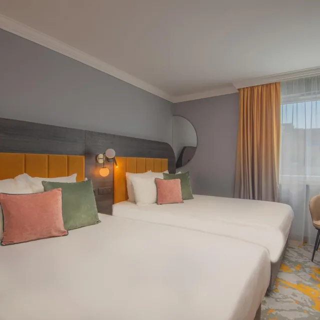 غرفة قياسية بسريرين منفصلين، Castrum Hotel Szekesfehervar 3/10