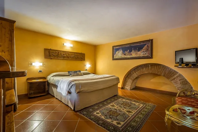 Senior, Suite, Borgo Di Villa Castelletti 2/4