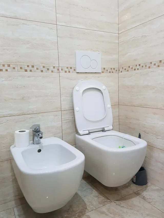 غرفة ثلاثية بحمام خاص، Emmy Hotel 8/8