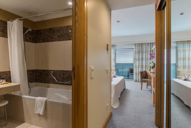 غرفة سوبيريور مفردة بإطلالة على البحر، Pestana Carlton Madeira 10/10