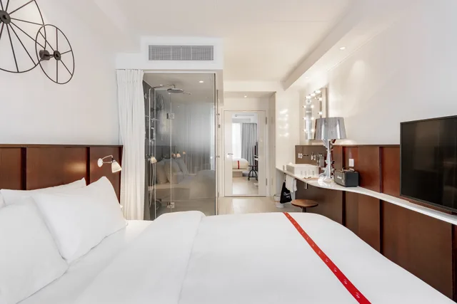 غرفة قياسية بسرير مزدوج أو سريرين منفصلين، Ruby Lucy Hotel London 1/4