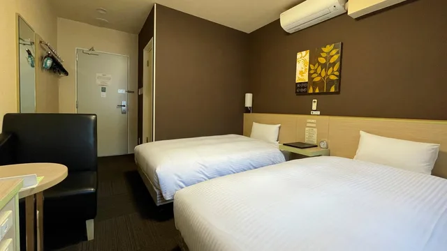 غرفة قياسية بسريرين منفصلين بحوض استحمام للمدخنين، Hotel Route-Inn Miyako 1/1