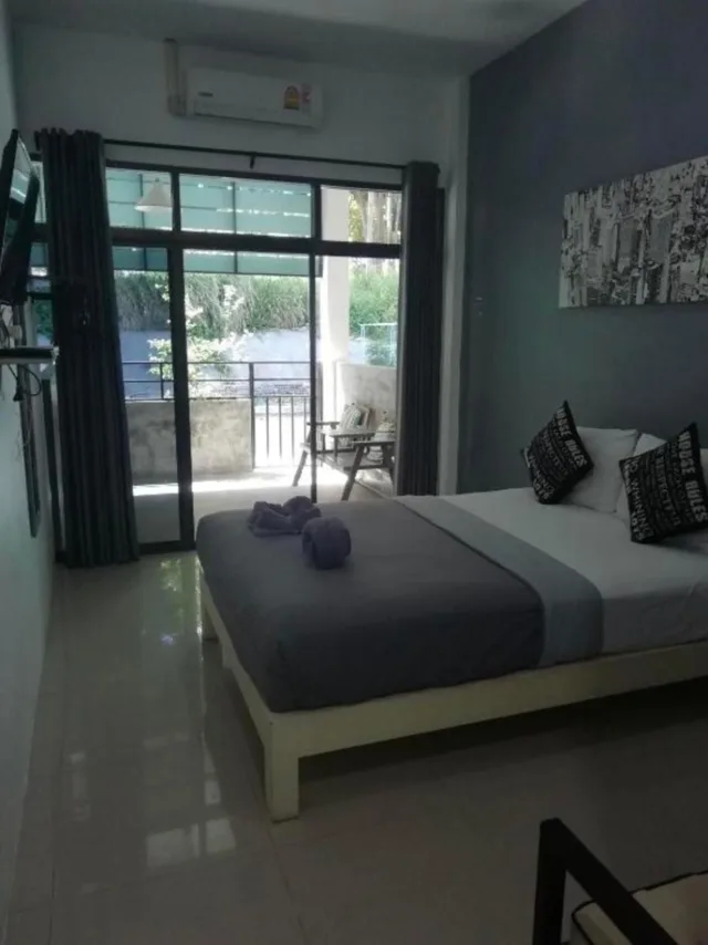 Modern, Baan Minnie 2/2