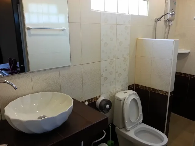 غرفة سوبيريور بسرير كينج بإطلالة على المسبح، Exotic Bungalows 5/7