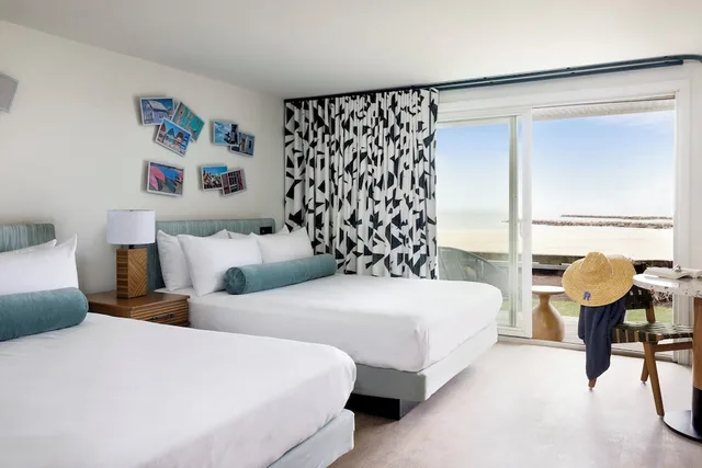 Room, 2 Queen Beds, Ocean Front، Red Jacket Beach Resort Spa 1/8