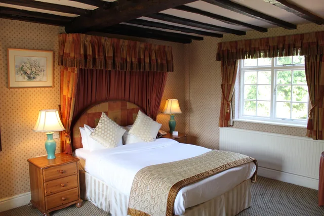 غرفة قياسية بسرير مزدوج، Marston Farm Hotel 2/2