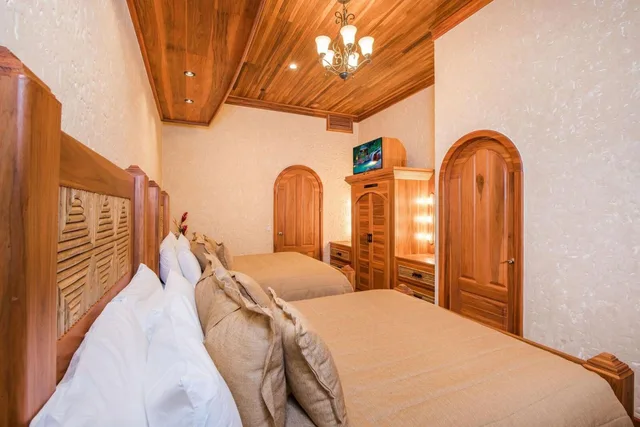 3 Bedrooms, Premier, Suite, The Springs Resort And Spa At Arenal 9/10