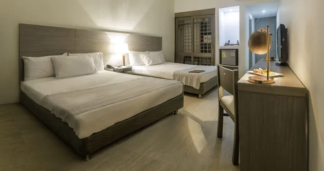 deluxe, Hotel Tamaca Beach Resort 2/3