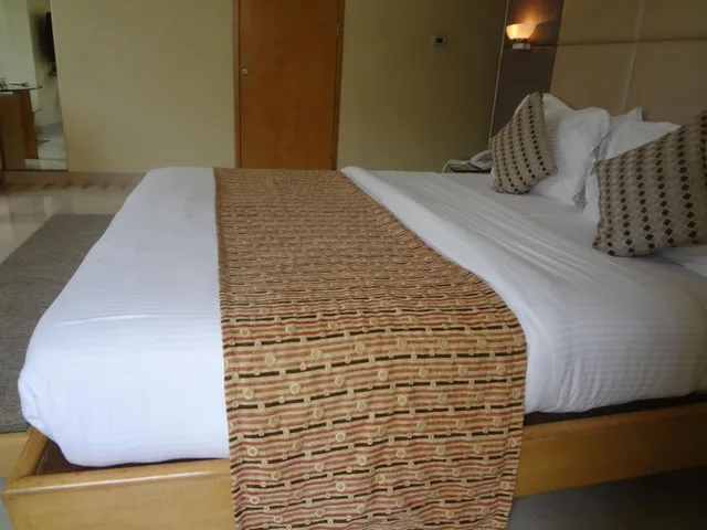 غرفة ديلوكس بسريرين منفصلين، Ascot Hotel 3/5