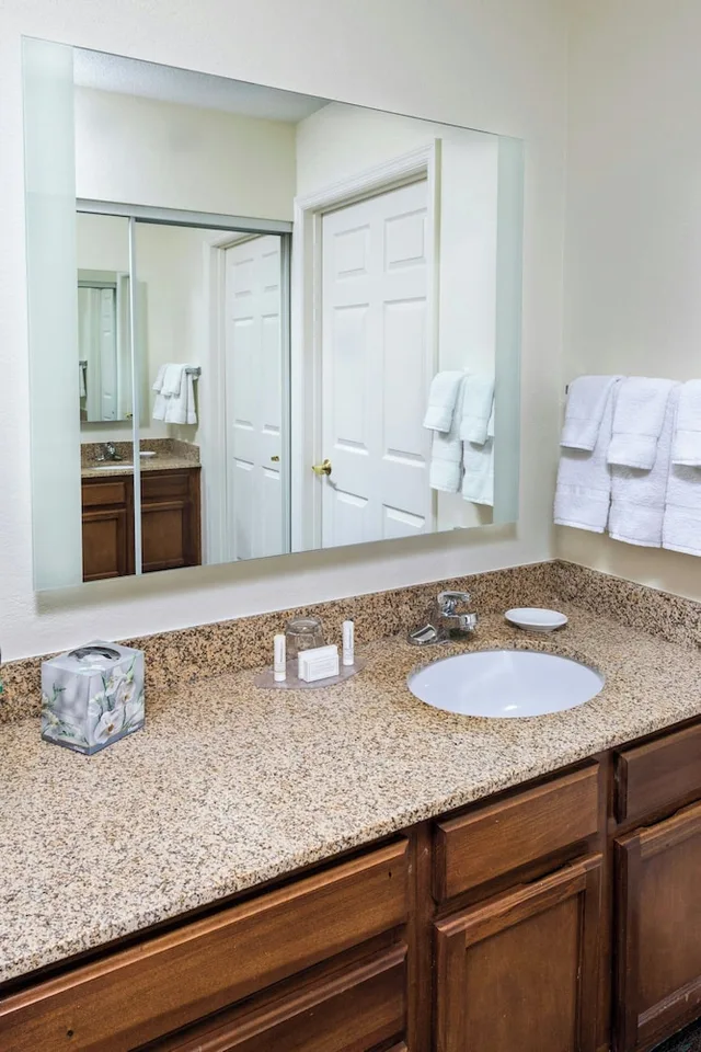 2 Bedrooms, Suite, Queen Bed, Smoking, Accessible, Residence Inn by Marriott Huntsville 2/2