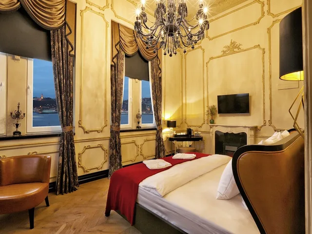جناح بسرير كينج بإطلالة على البحر، Nordstern Hotel Galata 1/4